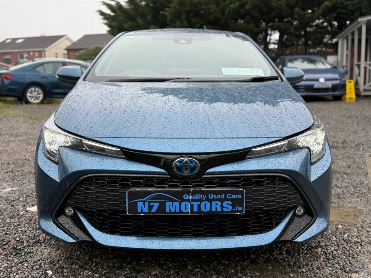 Toyota Corolla Hatchback, Petrol Hybrid, 2022, Blue