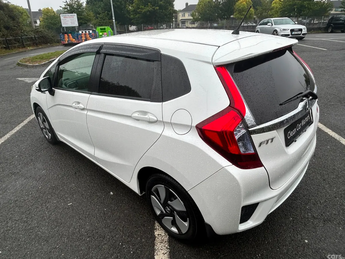 Honda Fit Hatchback, Petrol Hybrid, 2015, White