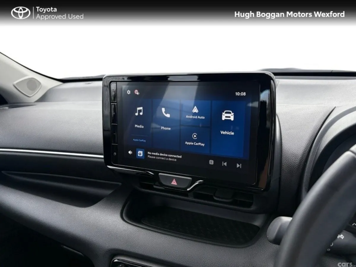 Toyota Yaris Hatchback, Petrol Hybrid, 2026, Blue