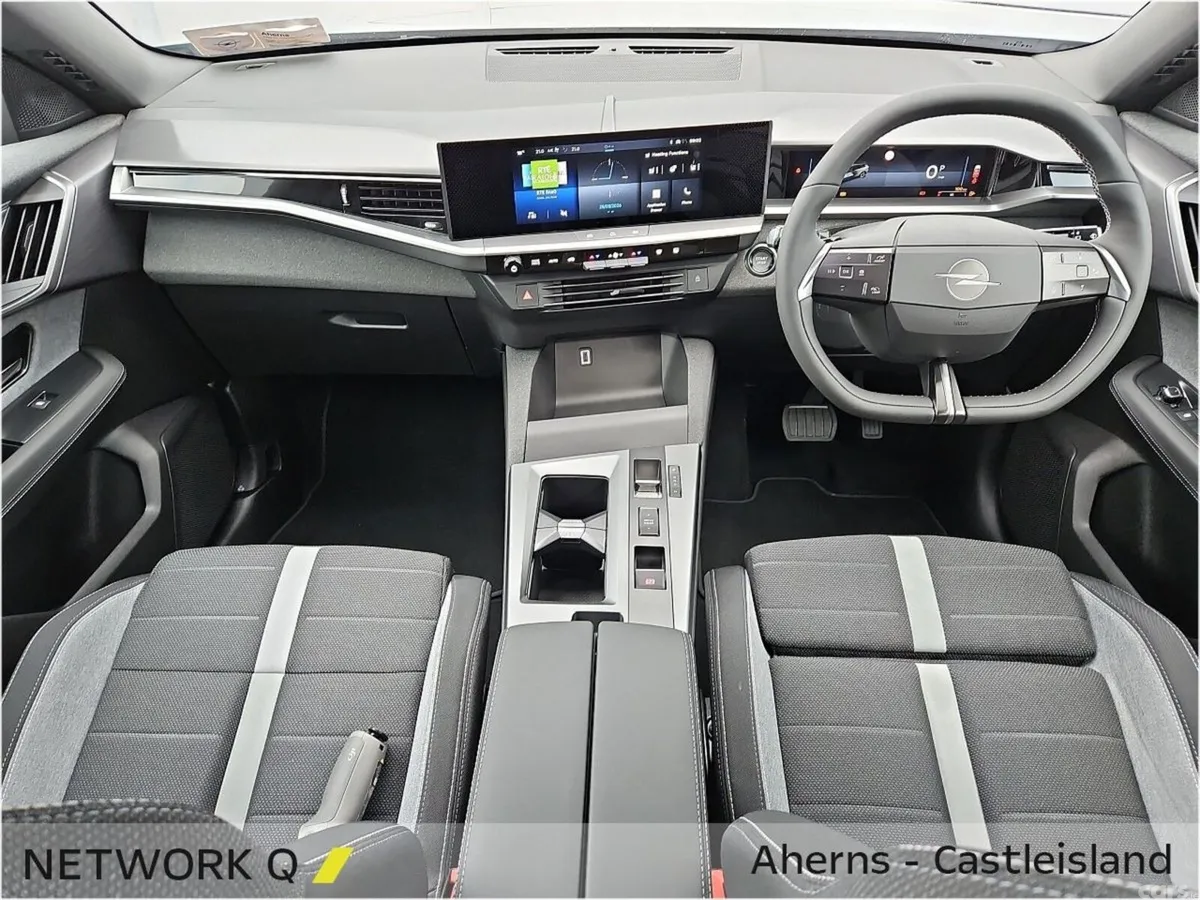 Opel Grandland SUV, Petrol, 2026, Grey