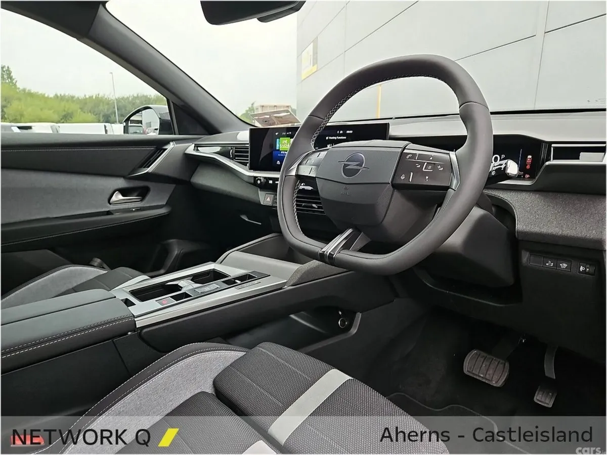 Opel Grandland SUV, Petrol, 2026, Grey