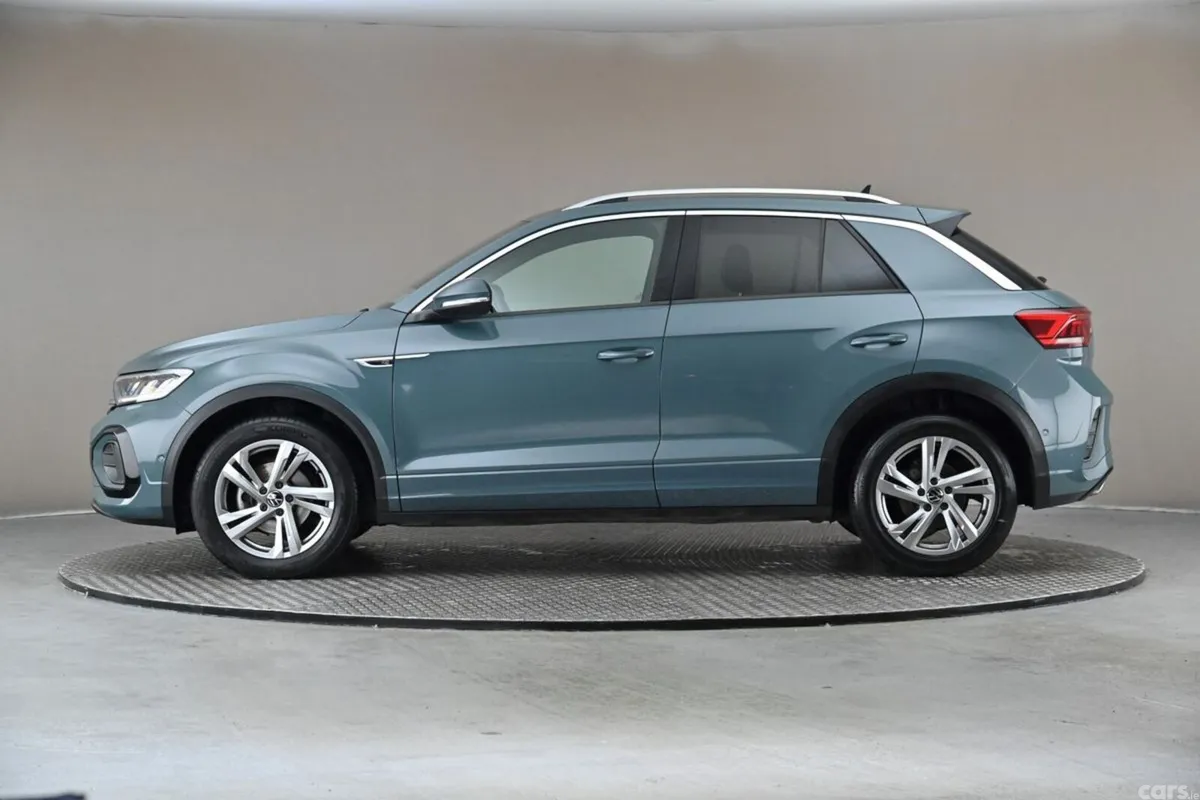 Volkswagen T-Roc SUV, Petrol, 2023, Blue