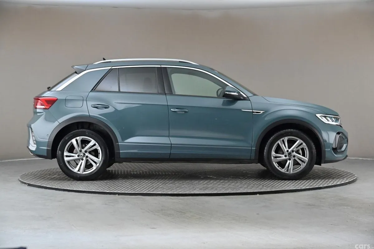 Volkswagen T-Roc SUV, Petrol, 2023, Blue