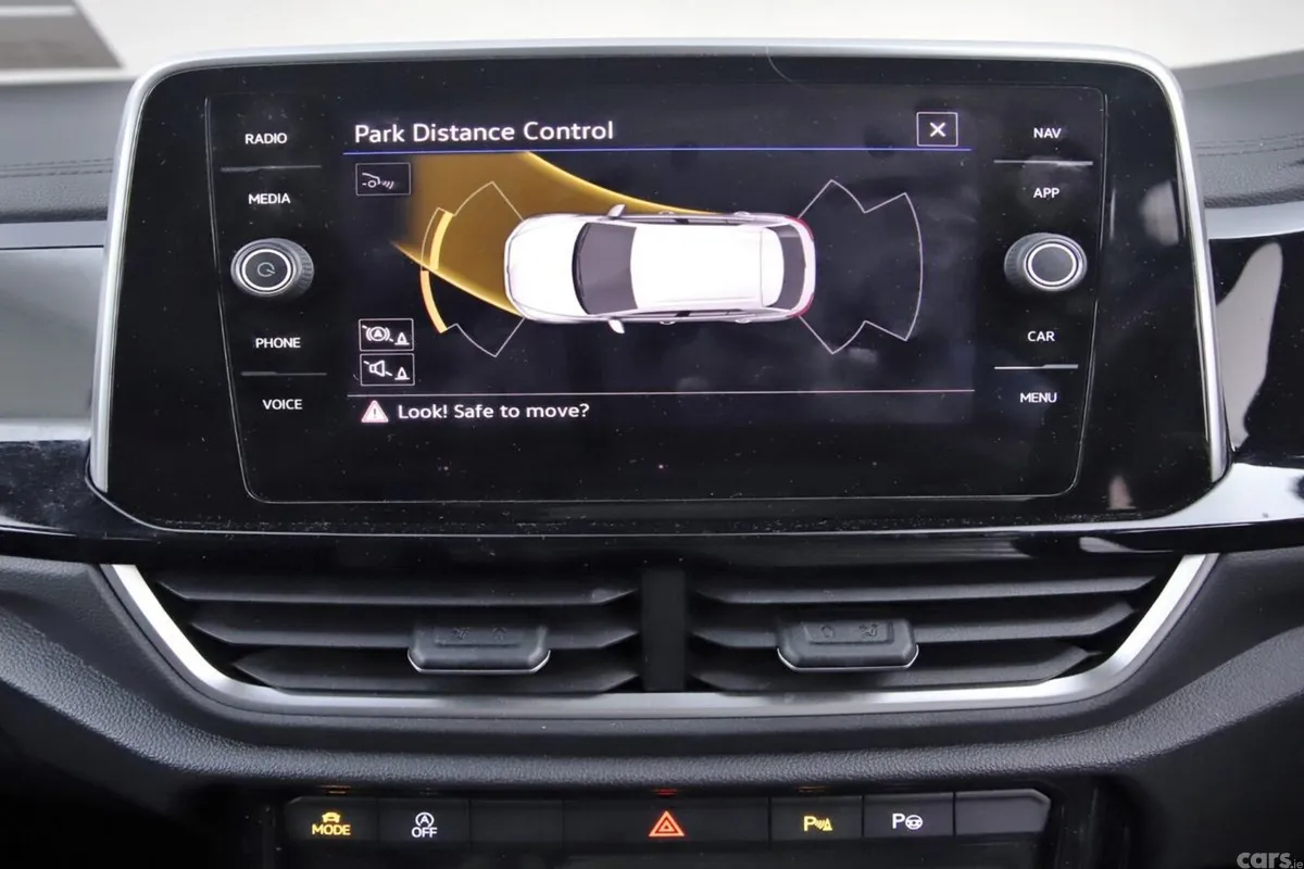Volkswagen T-Roc SUV, Petrol, 2023, Blue