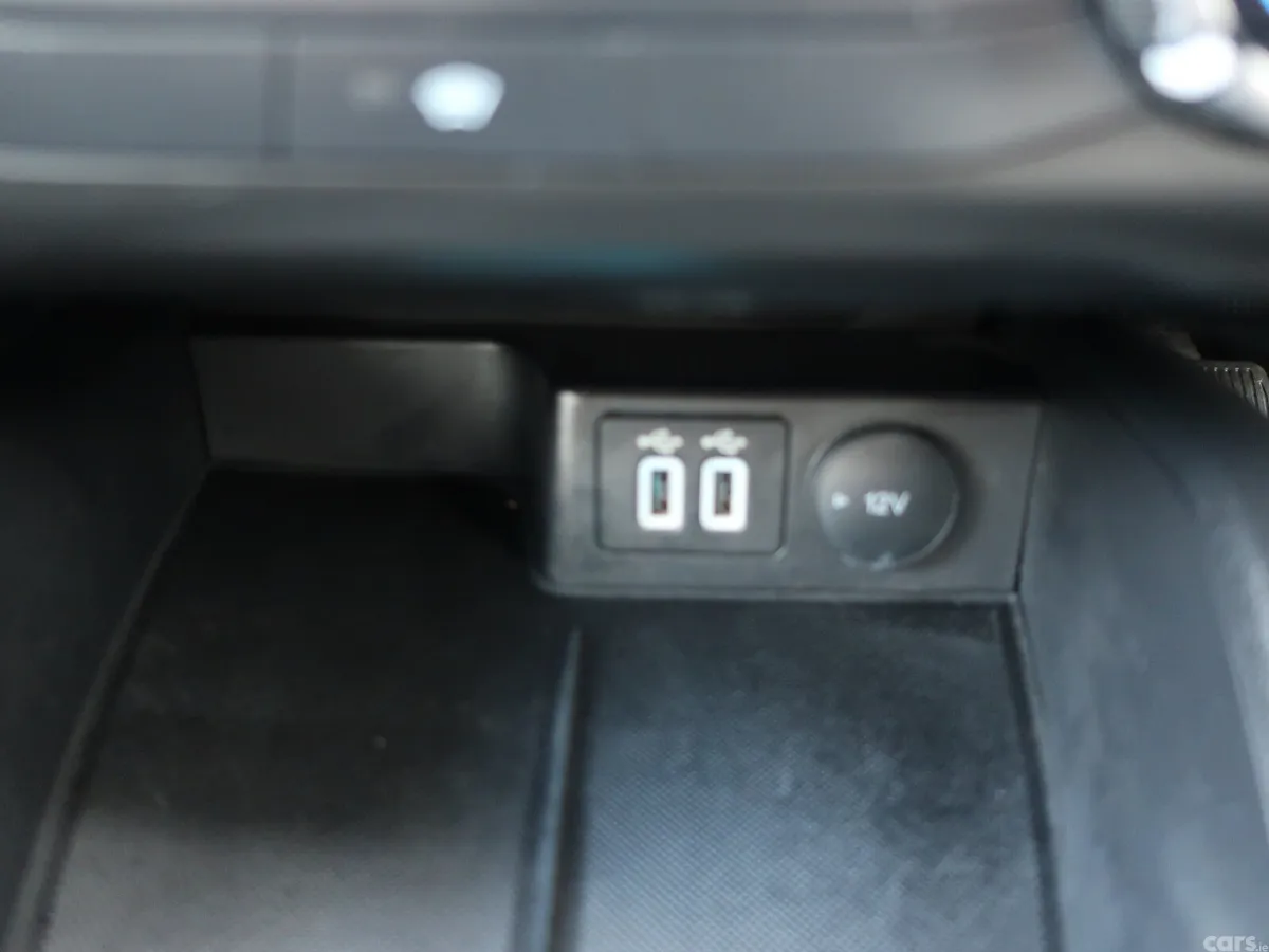 Ford Focus Hatchback, Petrol Hybrid, 2022, Blue