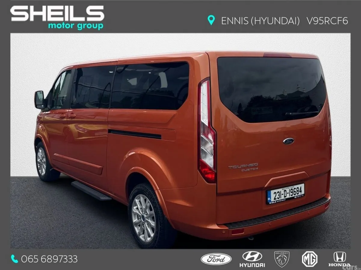 Ford Tourneo Custom MPV, Diesel, 2023, Orange