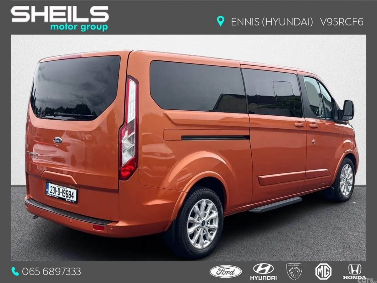 Ford Tourneo Custom MPV, Diesel, 2023, Orange