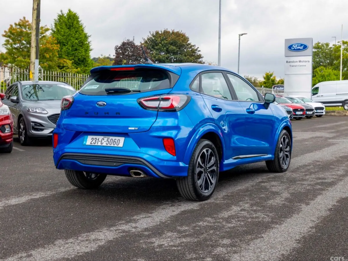 Ford Puma MPV, Petrol Hybrid, 2023, Blue