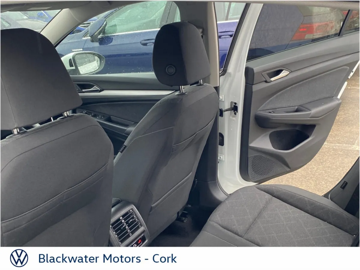 Volkswagen Golf Other, Unknown, 2023, White