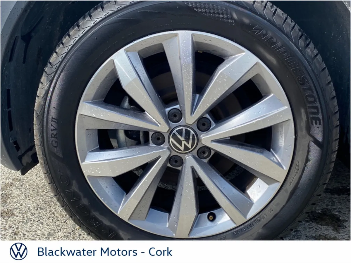 Volkswagen T-Roc Hatchback, Petrol, 2022, Black