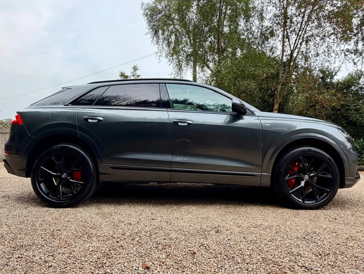 Audi Q8 SUV, Diesel, 2018, Grey