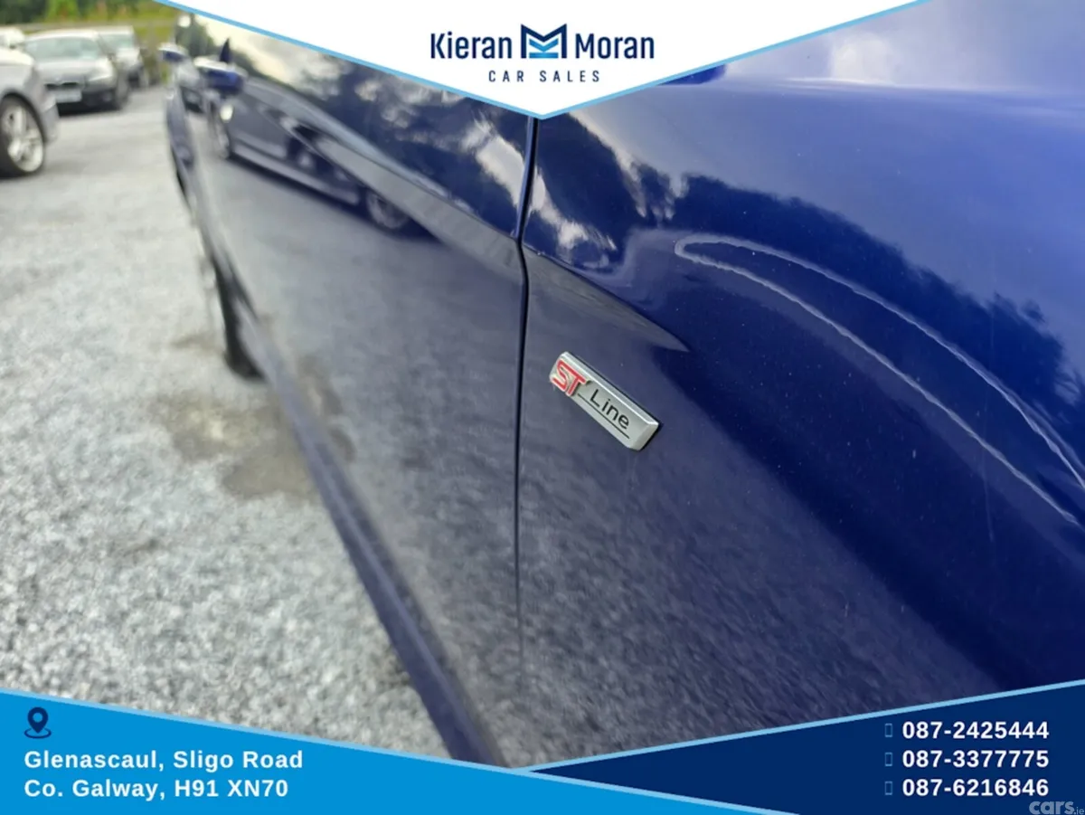 Ford Focus Hatchback, Diesel, 2017, Blue