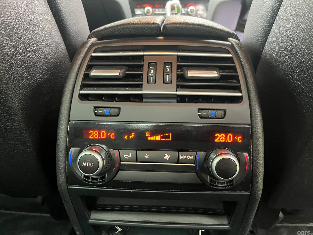 BMW 7-Series Saloon, Diesel, 2011, Black