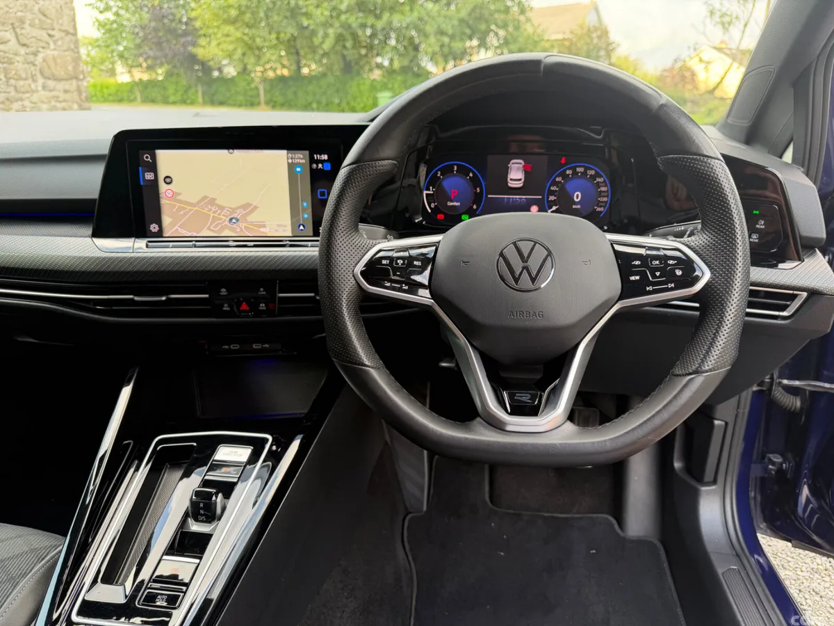 Volkswagen Golf Hatchback, Diesel, 2023, Blue