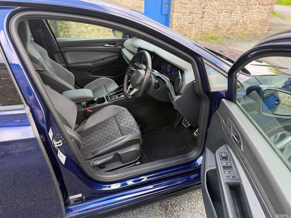 Volkswagen Golf Hatchback, Diesel, 2023, Blue