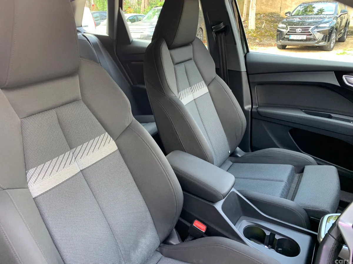 Audi Q4 e-tron SUV, Electric, 2021, Black