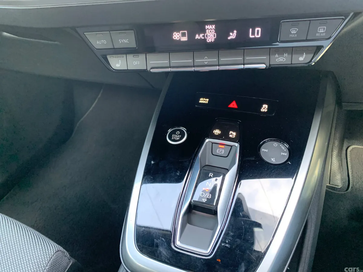 Audi Q4 e-tron SUV, Electric, 2021, Black