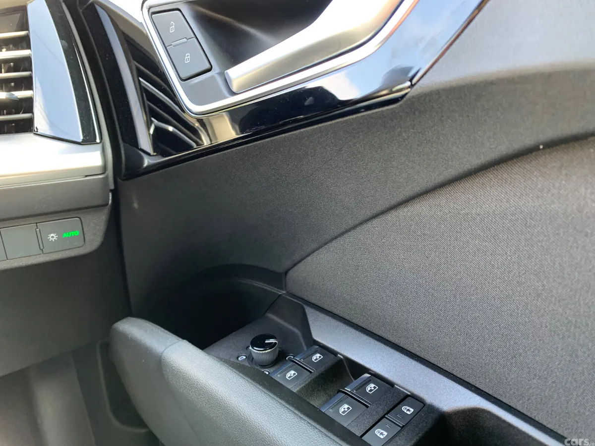 Audi Q4 e-tron SUV, Electric, 2021, Black