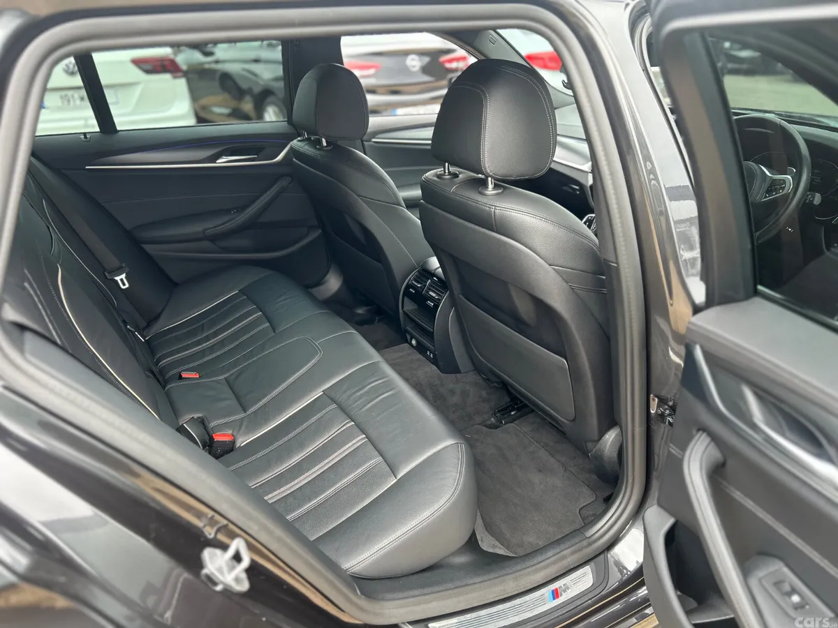 BMW 5-Series Estate, Diesel, 2022, Grey