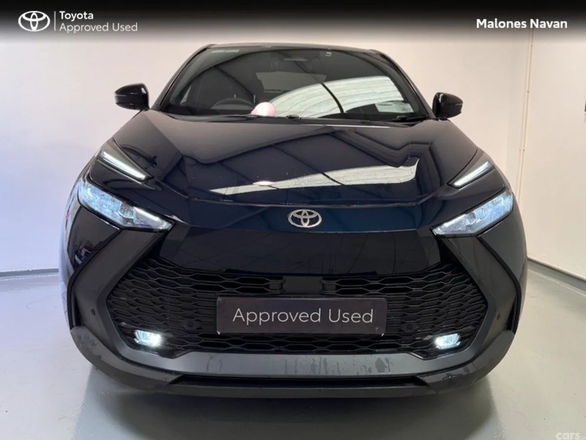 Toyota C-HR SUV, Petrol Hybrid, 2024, Blue