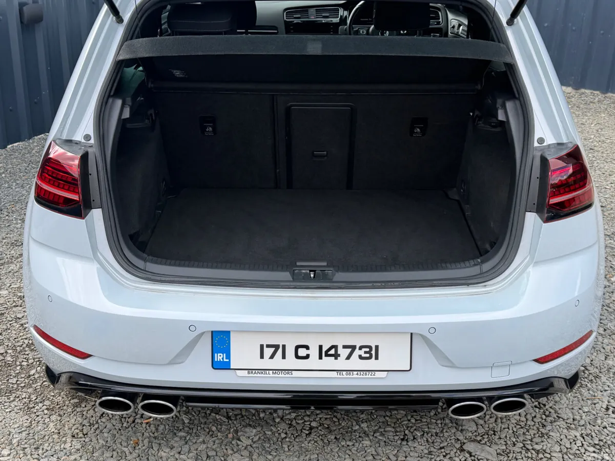 Volkswagen Golf Hatchback, Petrol, 2017, Silver