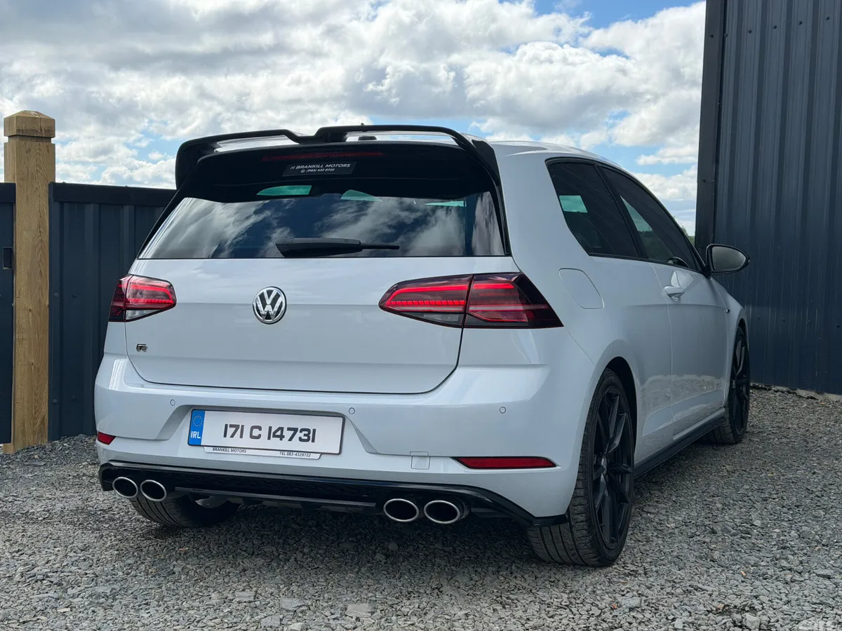 Volkswagen Golf Hatchback, Petrol, 2017, Silver
