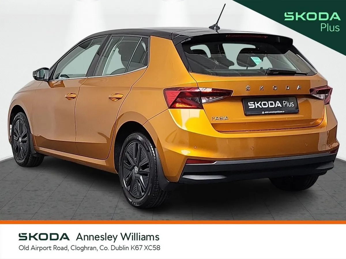 Skoda Fabia Hatchback, Petrol, 2022, Orange