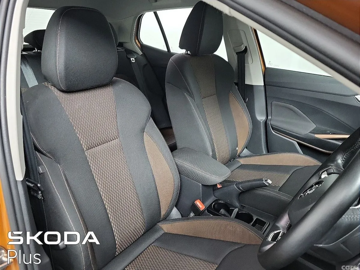 Skoda Fabia Hatchback, Petrol, 2022, Orange