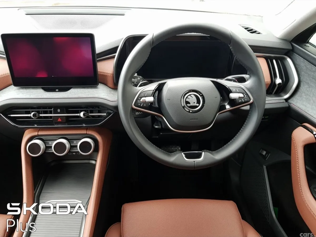 Skoda Kodiaq SUV, Diesel, 2024, Gold