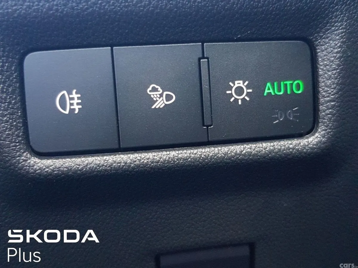 Skoda Kodiaq SUV, Diesel, 2024, Gold