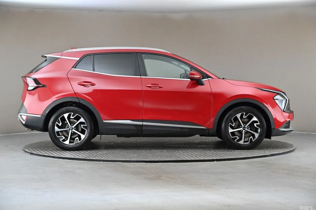 Kia Sportage SUV, Diesel, 2022, Red