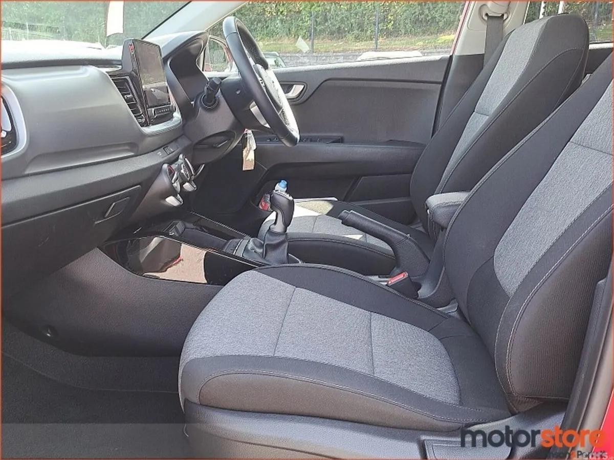 Kia Stonic Estate, Petrol, 2025, Red
