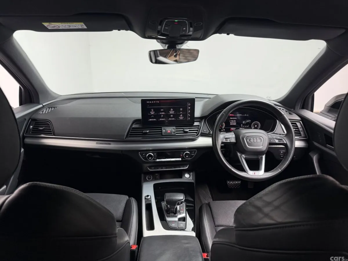 Audi Q5 SUV, Petrol Plug-in Hybrid, 2021, Black