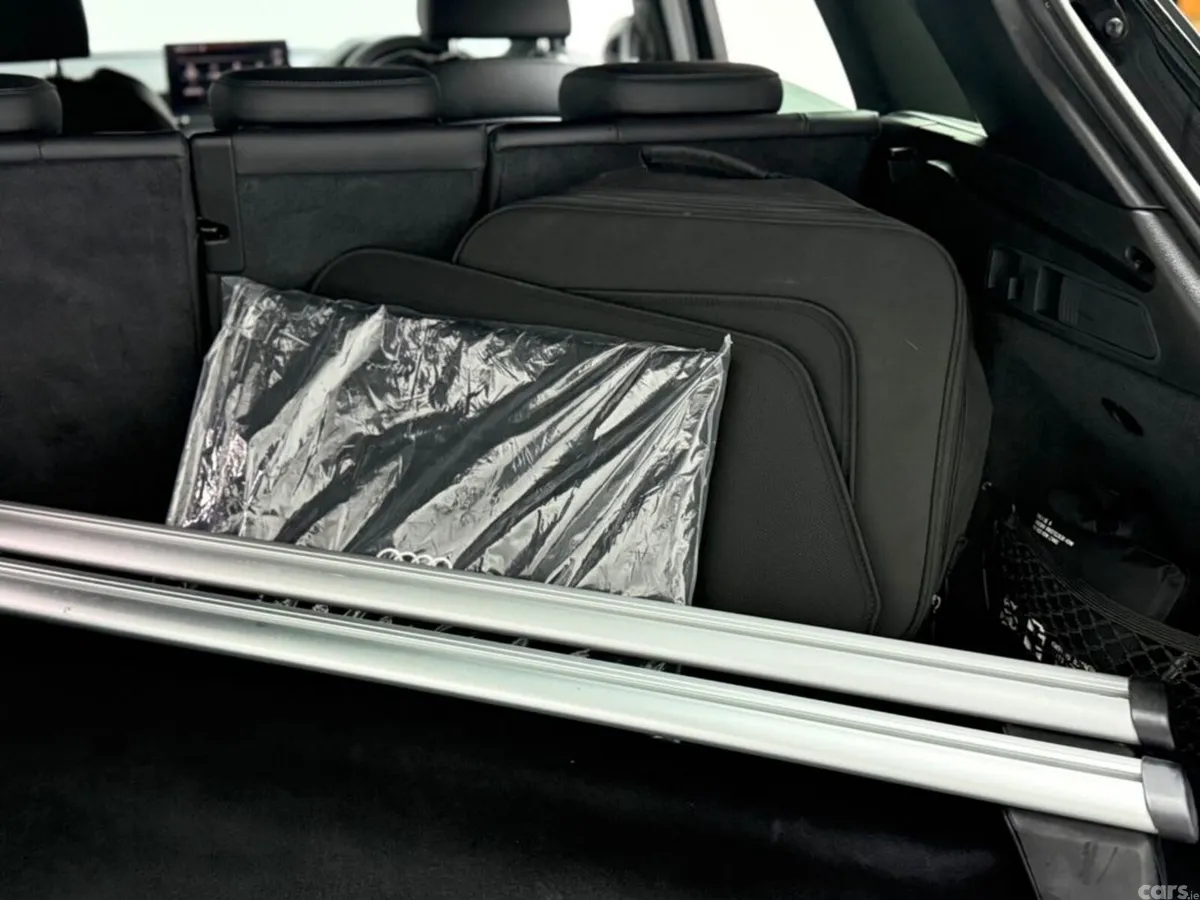 Audi Q5 SUV, Petrol Plug-in Hybrid, 2021, Black