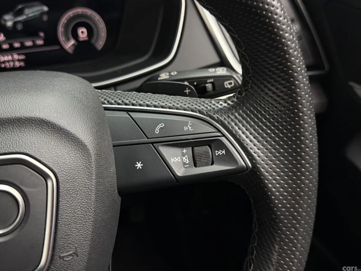 Audi Q5 SUV, Petrol Plug-in Hybrid, 2021, Black