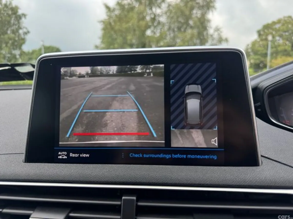 Peugeot 3008 MPV, Diesel, 2019, Grey