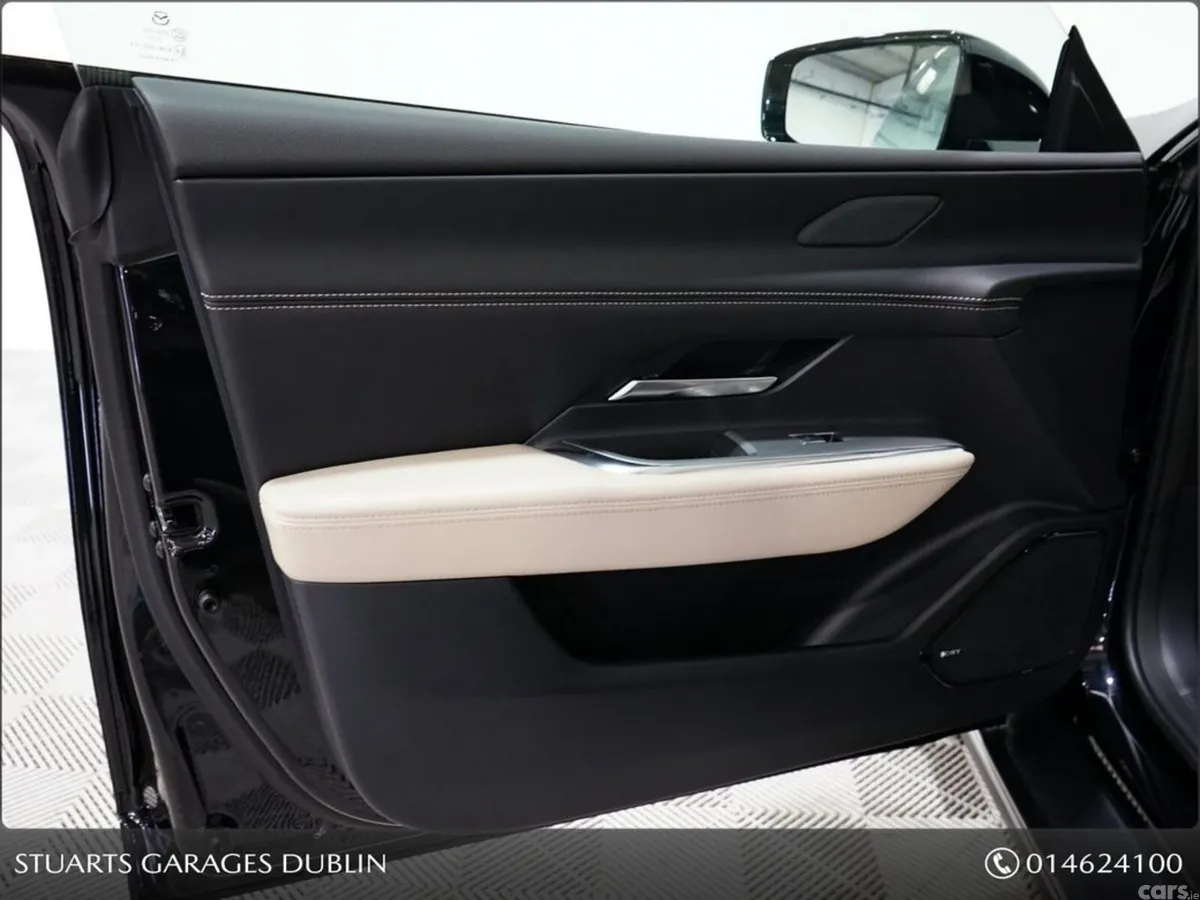 Mazda Mazda6 Hatchback, Electric, 2026, Black