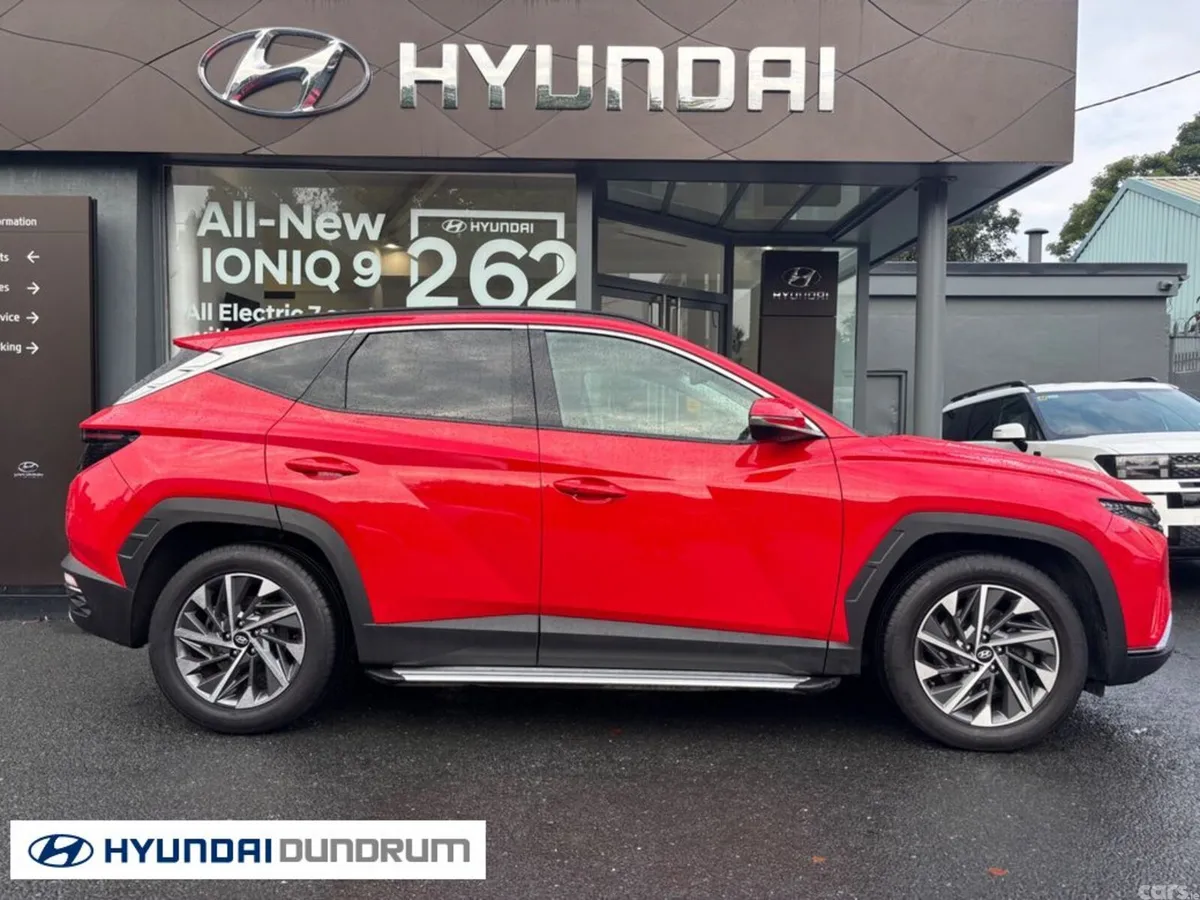 Hyundai Tucson MPV, Diesel, 2022, Red