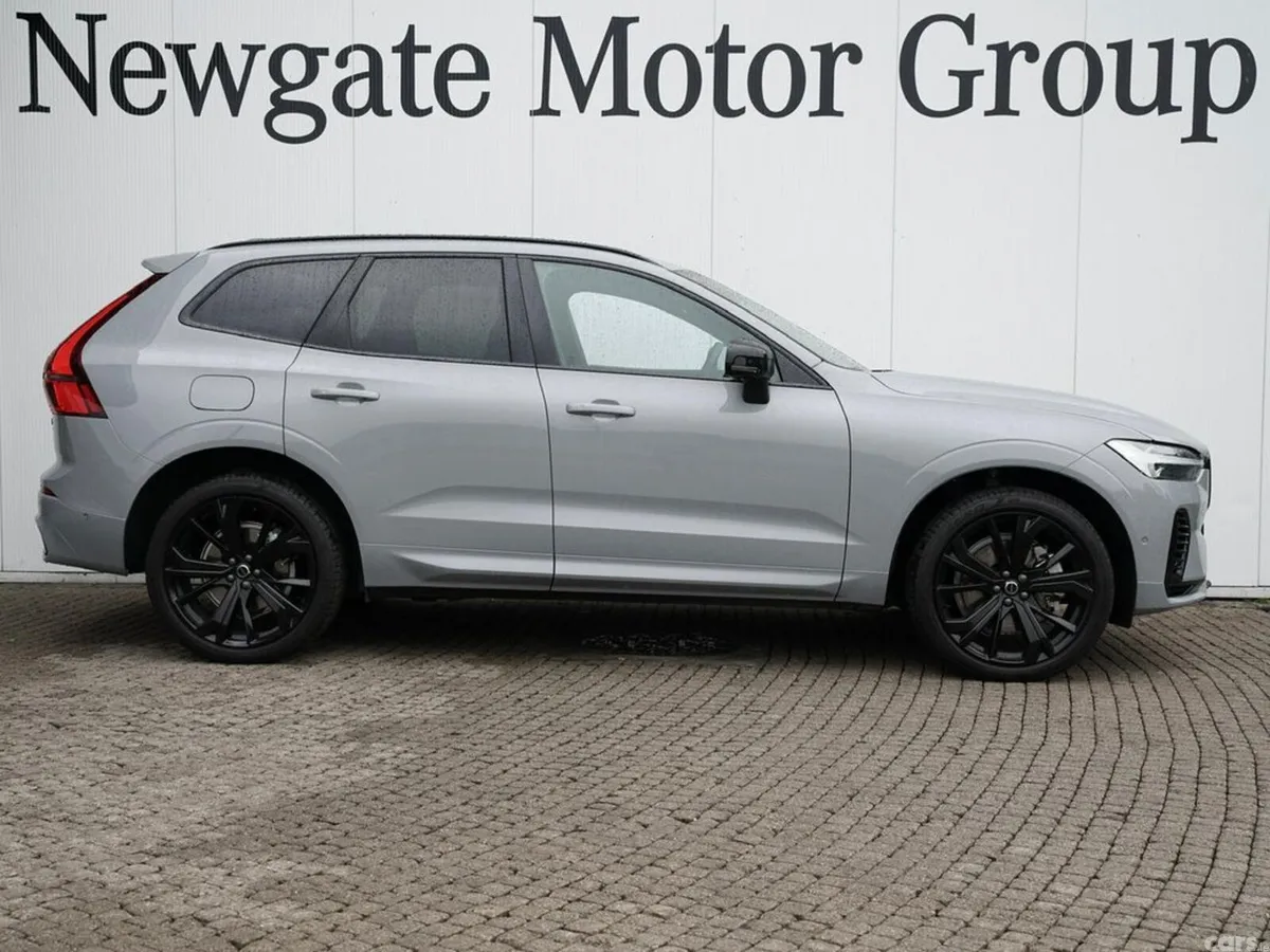 Volvo XC60 SUV, Petrol Plug-in Hybrid, 2026, Grey