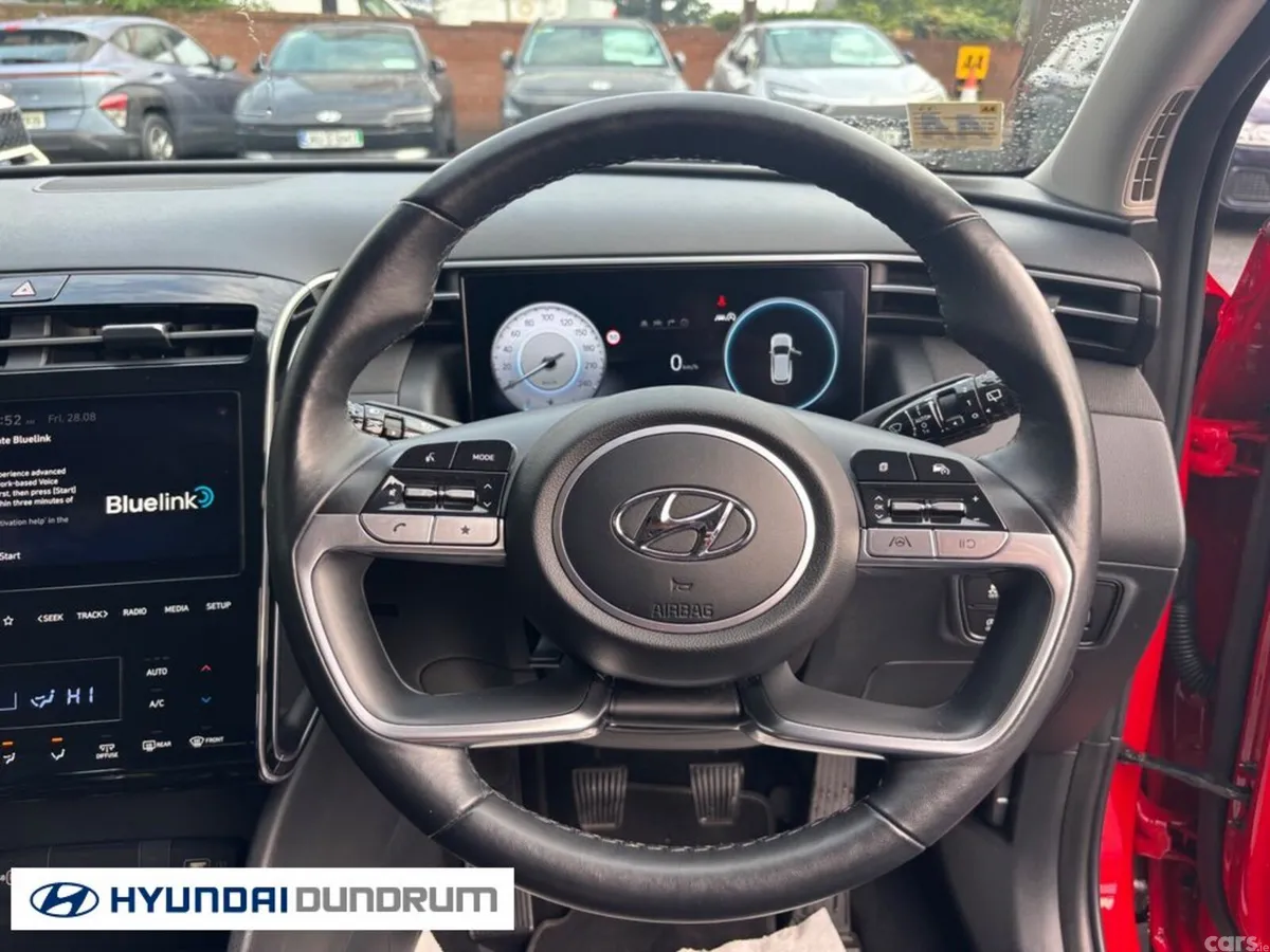 Hyundai Tucson MPV, Diesel, 2022, Red