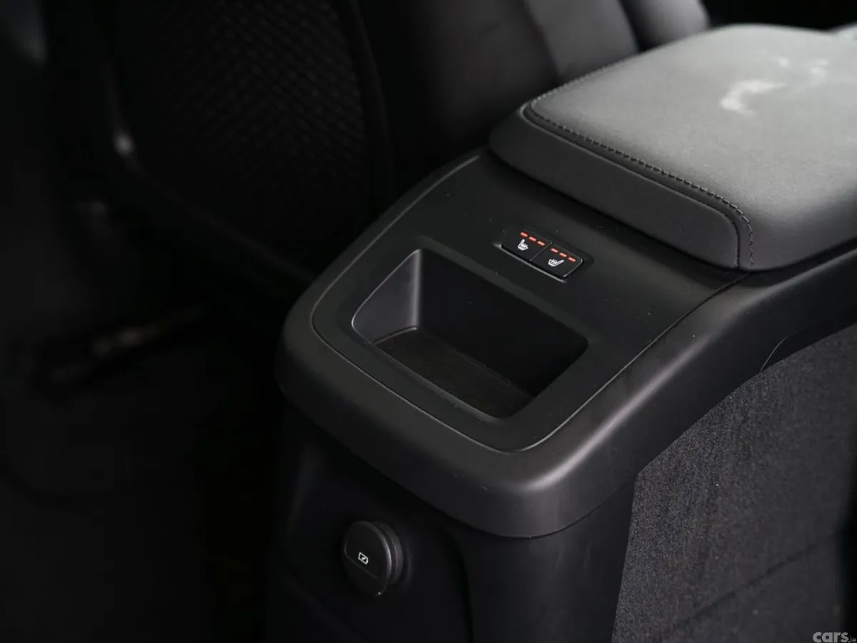 Volvo XC60 SUV, Petrol Plug-in Hybrid, 2026, Grey