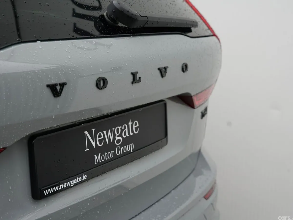 Volvo XC60 SUV, Petrol Plug-in Hybrid, 2026, Grey