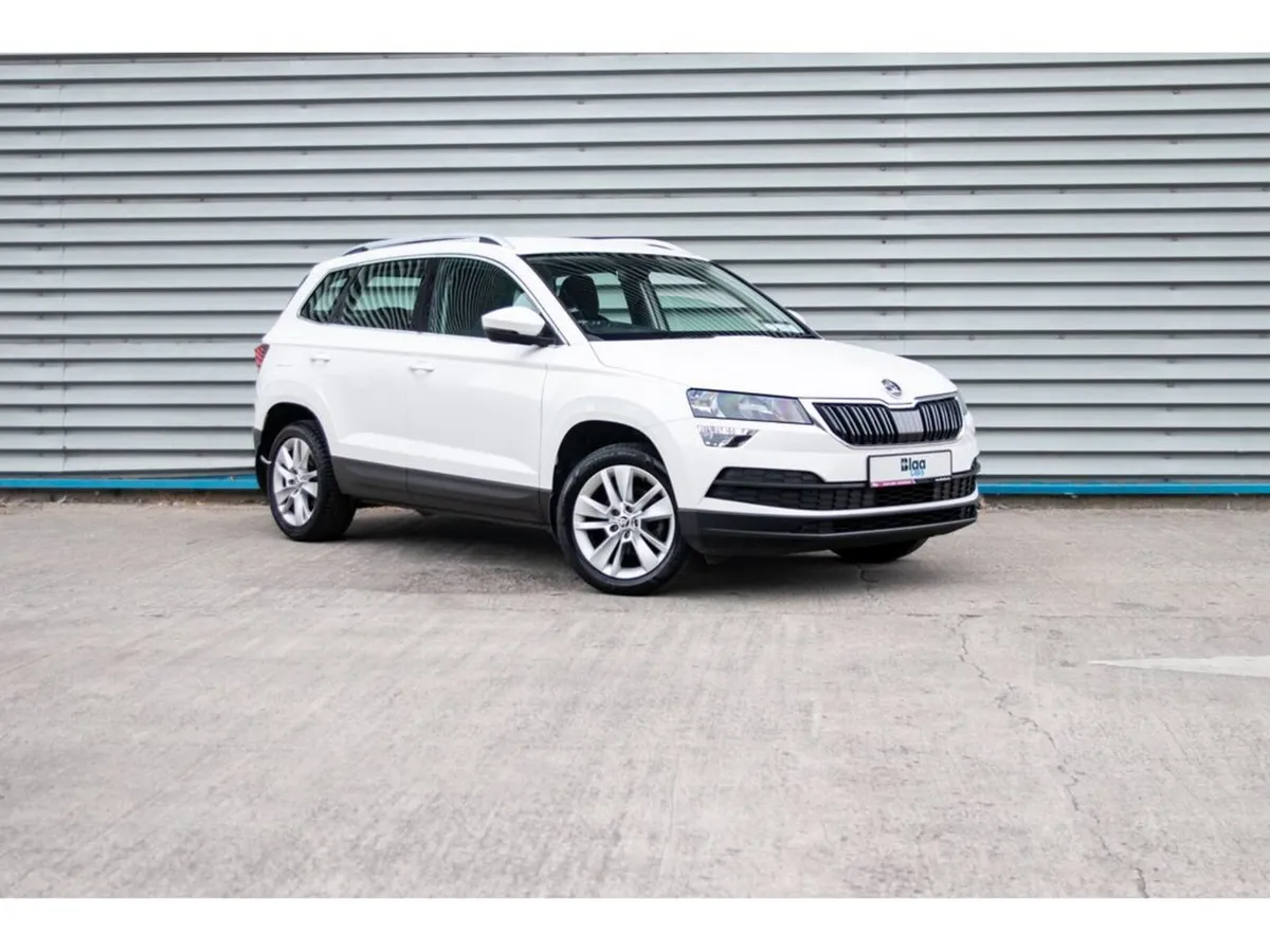 Skoda Karoq Estate, Petrol, 2020, White