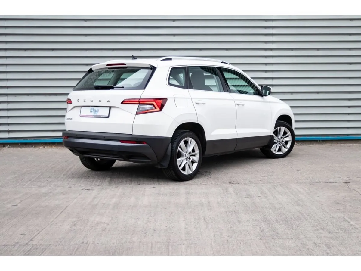 Skoda Karoq Estate, Petrol, 2020, White
