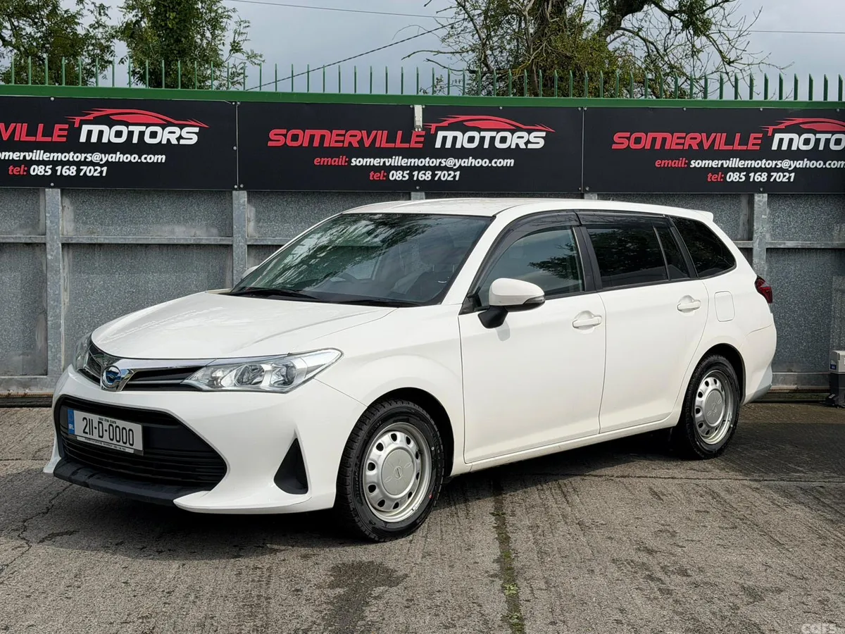 Toyota Corolla Cross Estate, Petrol Hybrid, 2021, White