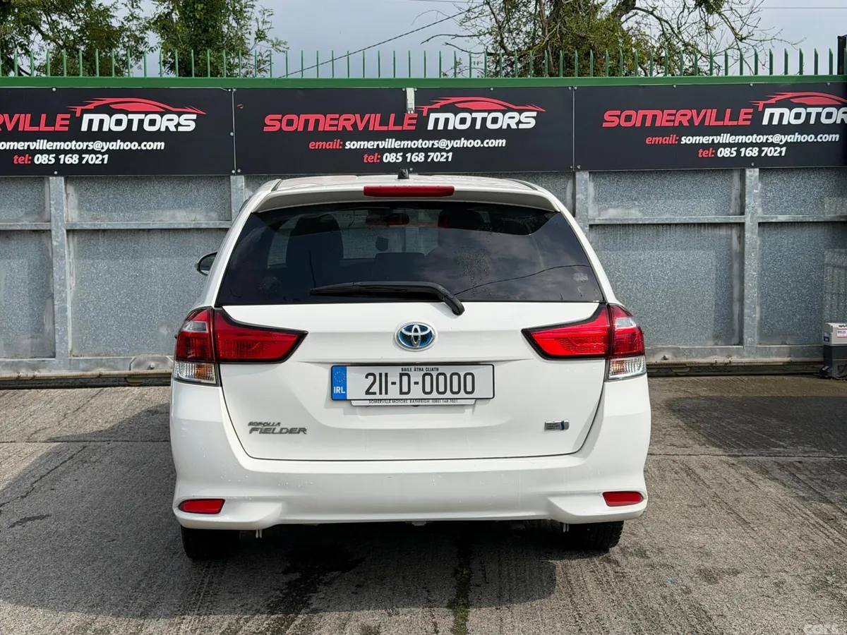 Toyota Corolla Cross Estate, Petrol Hybrid, 2021, White