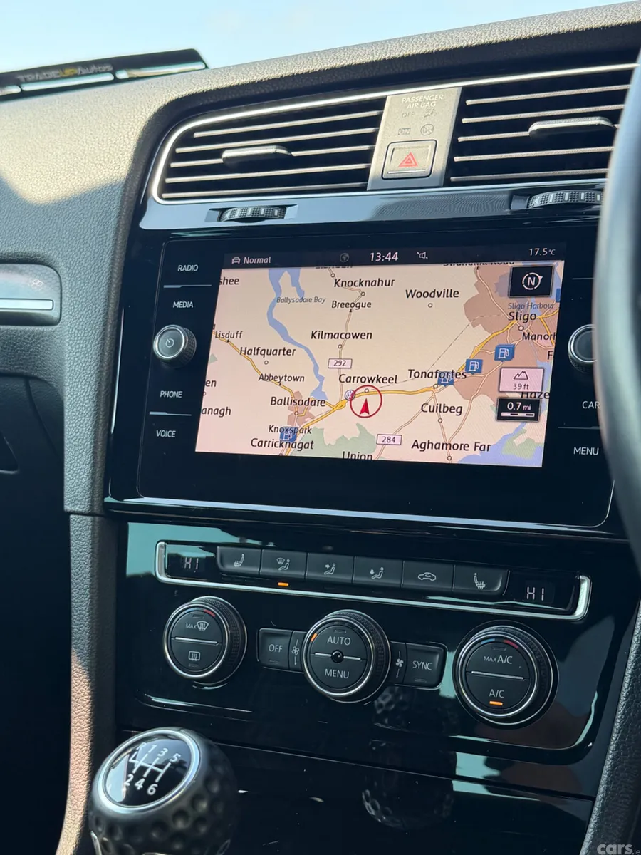 Volkswagen Golf Hatchback, Diesel, 2018, White
