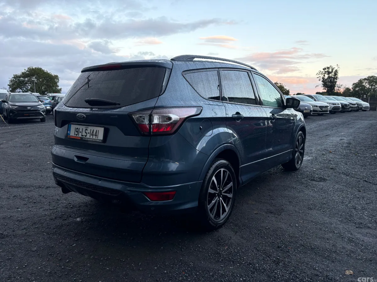 Ford Kuga SUV, Diesel, 2019, Blue