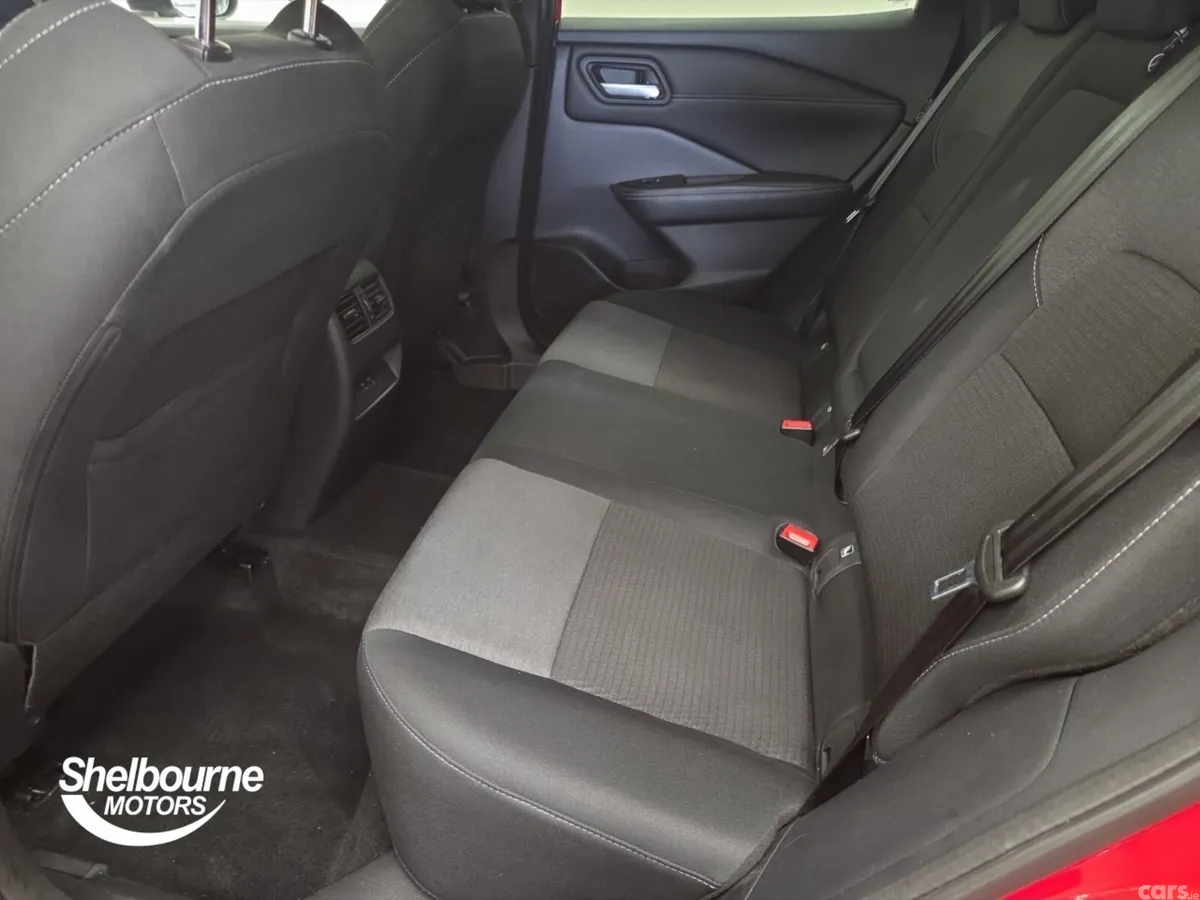 Nissan Qashqai Hatchback, Petrol, 2023, Red