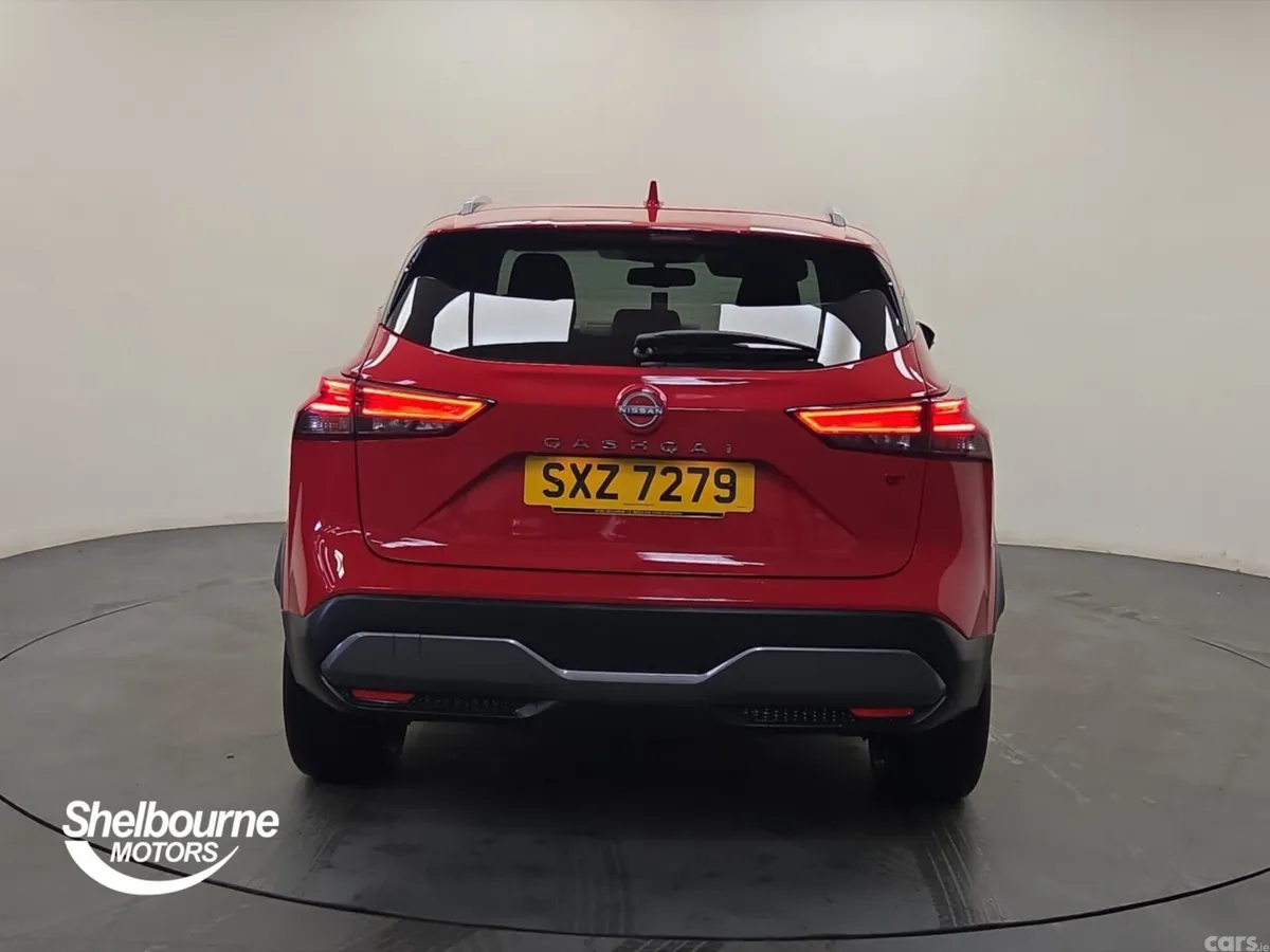 Nissan Qashqai Hatchback, Petrol, 2023, Red